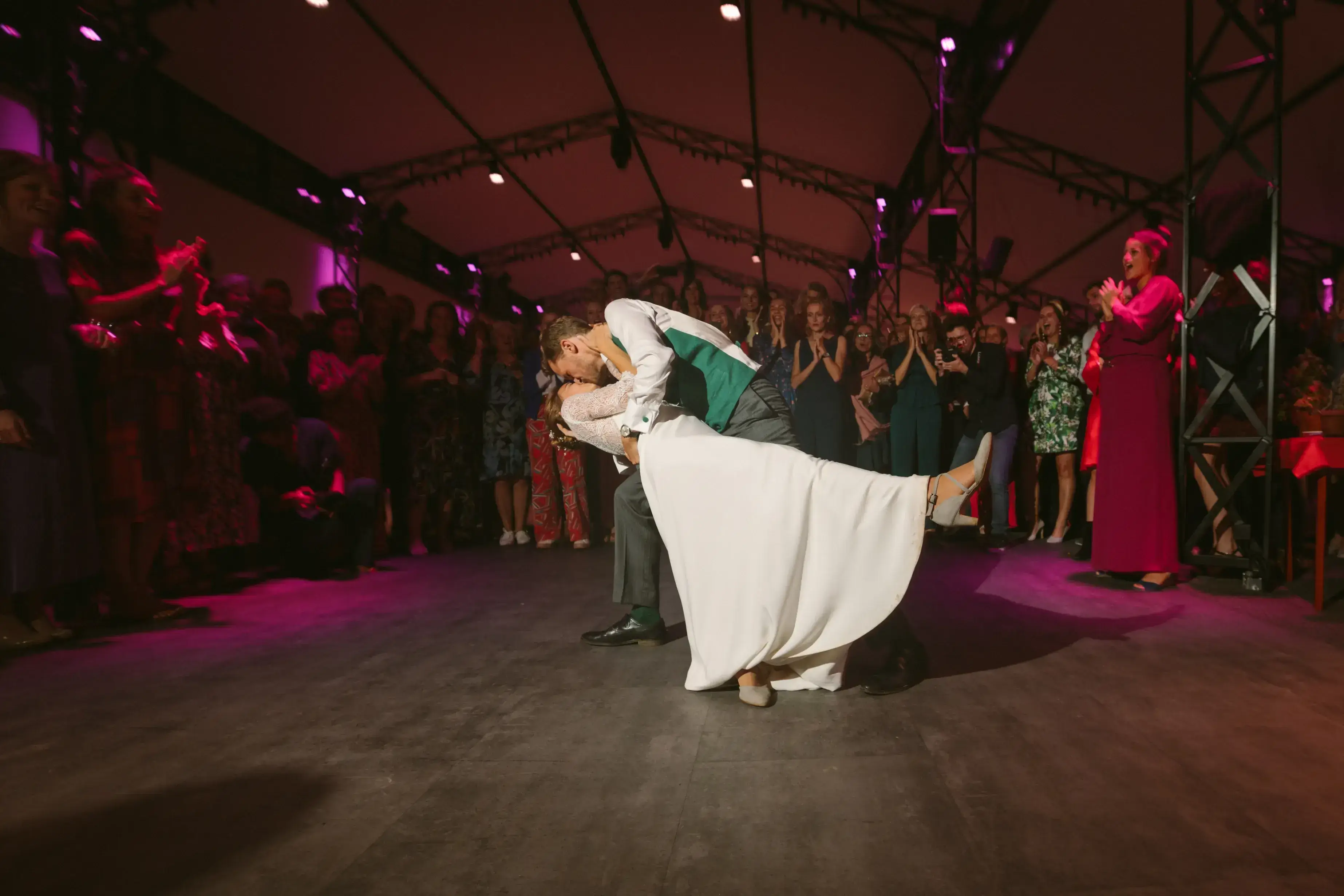 Photo de la première danse d'un couple